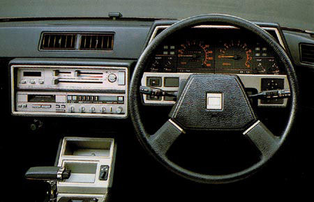 6th Generation Nissan Skyline: R30 Nissan Skyline Cockpit Picture